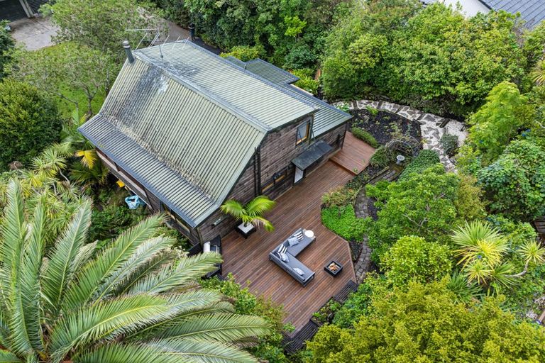 Photo of property in 1/234 Beach Road, Campbells Bay, Auckland, 0630