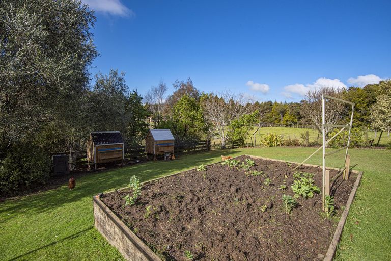 Photo of property in 61 Waipuna Road, Maunu, Whangarei, 0110