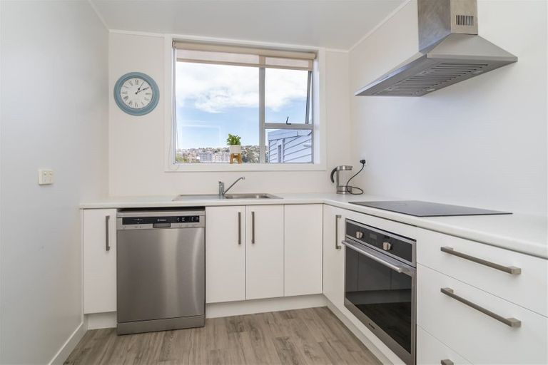 Photo of property in 15 Kirkcaldy Street, South Dunedin, Dunedin, 9012