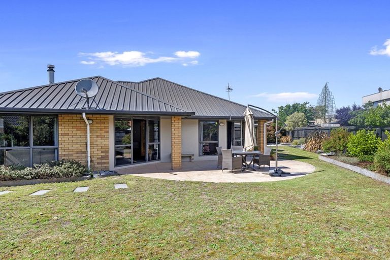 Photo of property in 29 Aston Drive, Waimairi Beach, Christchurch, 8083