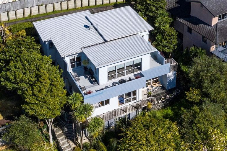 Photo of property in 589d East Coast Road, Browns Bay, Auckland, 0632