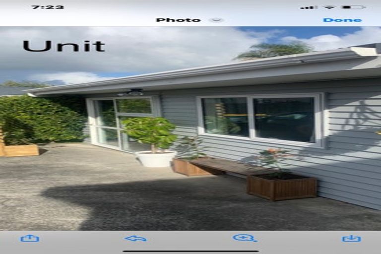 Photo of property in 1/48 Titirangi Road, New Lynn, Auckland, 0600