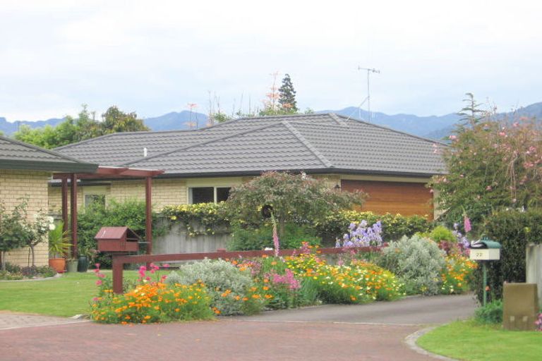 Photo of property in 22 Belmont Rise, Katikati, 3129