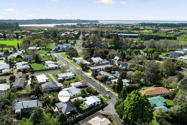 Photo of property in 14a Macmillan Street, Katikati, 3129