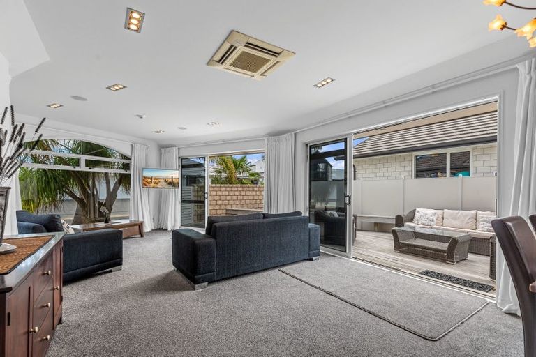 Photo of property in 49 Oceania Sands Way, Papamoa Beach, Papamoa, 3118