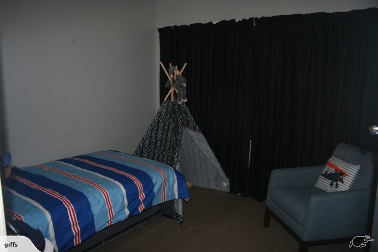 Photo of property in 17 Centaurus Road, Cashmere, Christchurch, 8022