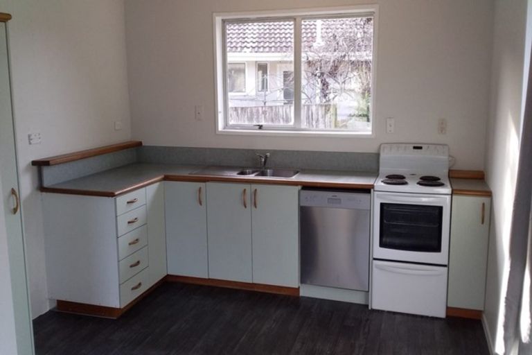 Photo of property in 2/17 Bonar Place, Woolston, Christchurch, 8062