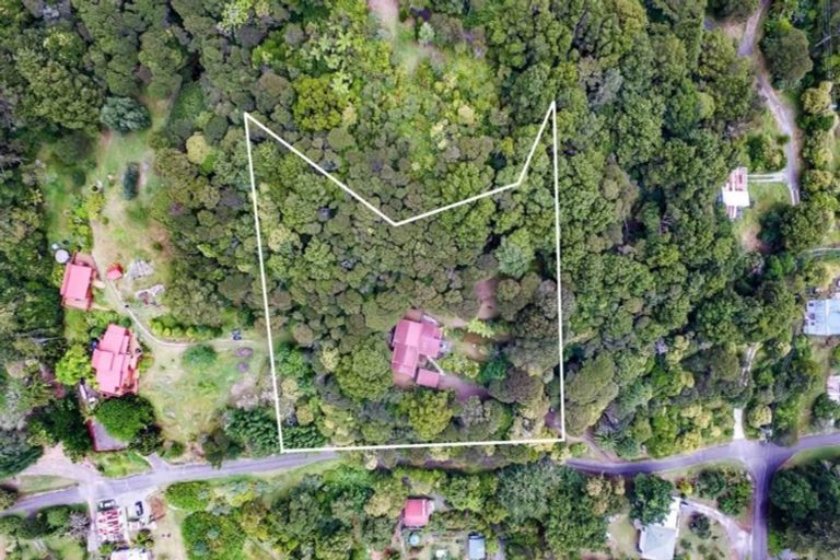 Photo of property in 25 Yarborough Street, Kohukohu, 0491