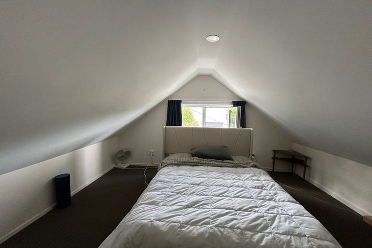 Photo of property in 3 Brenchley Road, Lyttelton, 8082