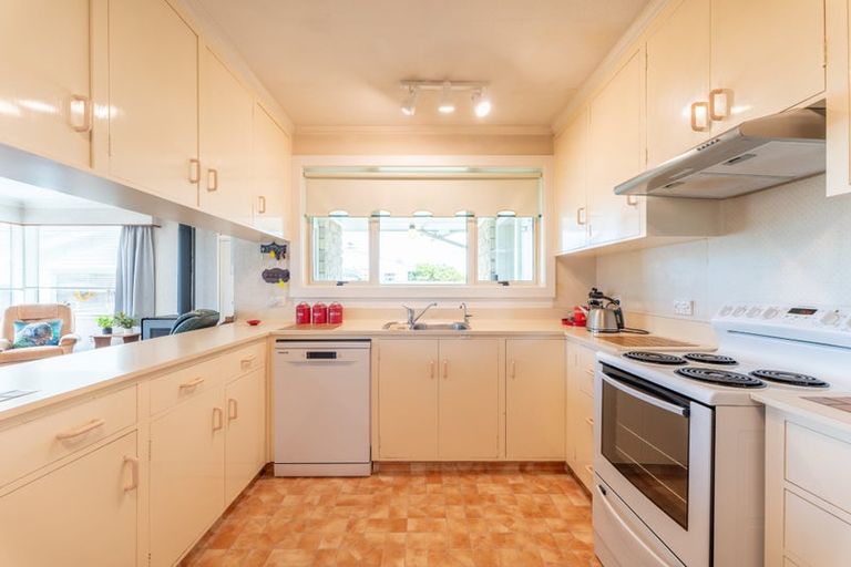 Photo of property in 25 Exeter Street, Waimate, 7924