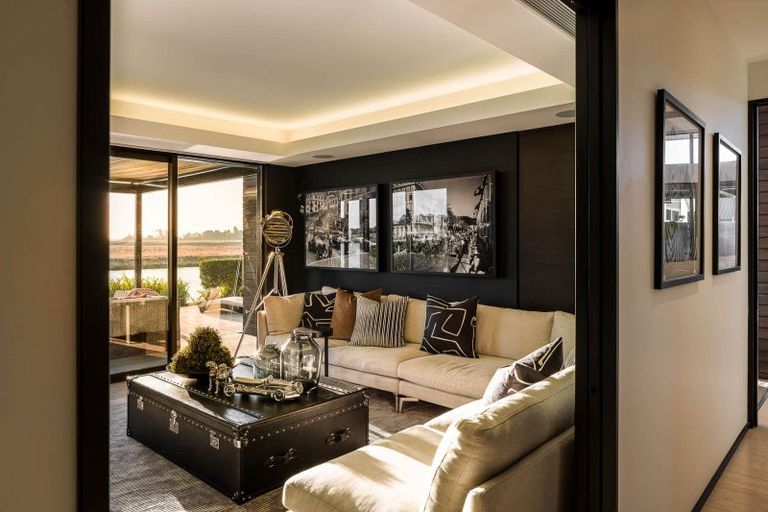 Photo of property in 11 Waterton Point, Huntingdon, Ashburton, 7774