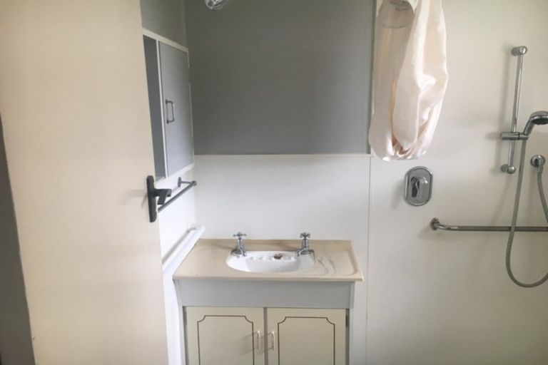 Photo of property in 11 Seaforth Grove, Greerton, Tauranga, 3112