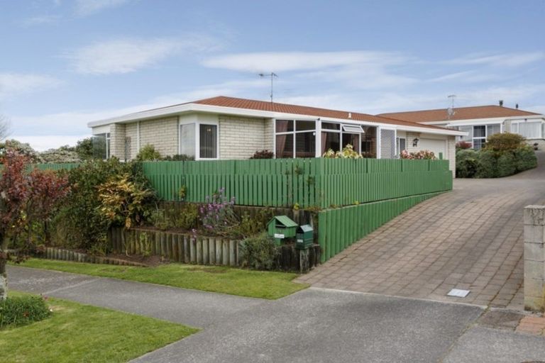 Photo of property in 96 Acacia Bay Road, Nukuhau, Taupo, 3330