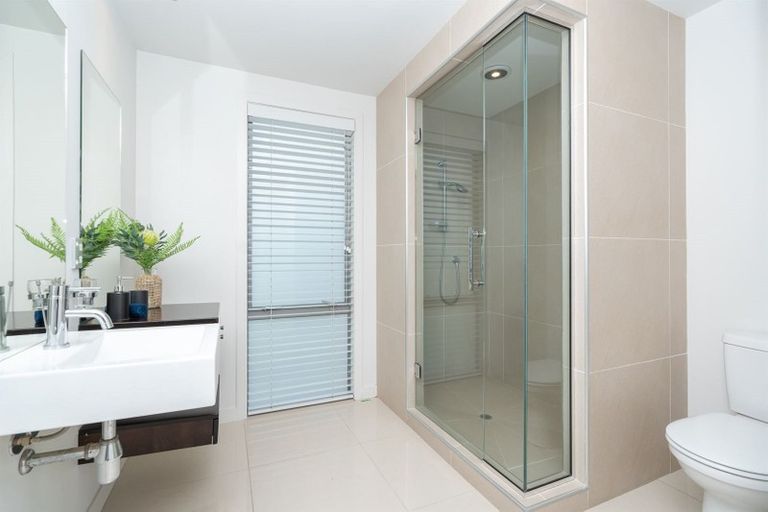 Photo of property in 171a Lake Crescent, Hamilton Lake, Hamilton, 3204