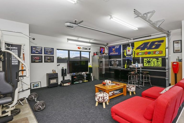 Photo of property in 1 Rossington Drive, West Melton, 7618