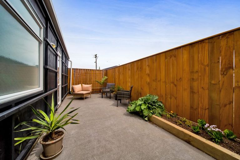 Photo of property in 14a Arawa Street, Welbourn, New Plymouth, 4312