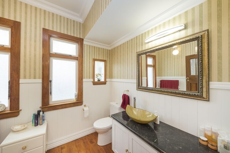 Photo of property in 155a Russell Street, Palmerston North, 4414