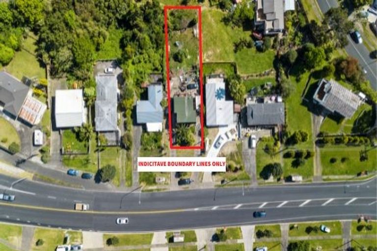 Photo of property in 577 East Coast Road, Browns Bay, Auckland, 0630