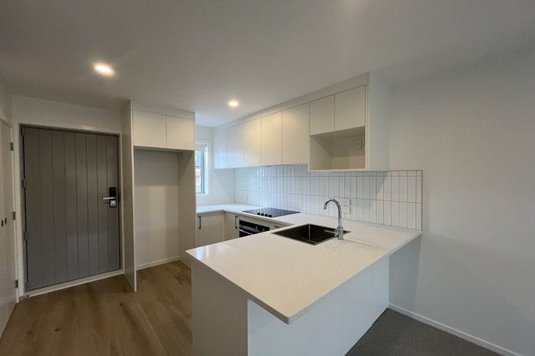 Photo of property in 4 Ngae Place, Mangere East, Auckland, 2024