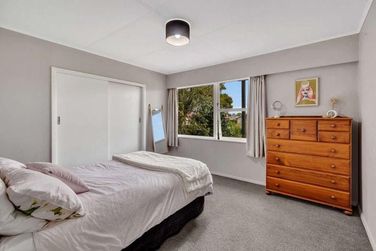 Photo of property in 8 Cohen Place, Milson, Palmerston North, 4414