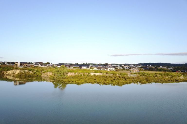 Photo of property in 79 Riverhead Drive, Riverhead, 0820