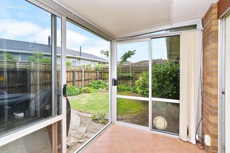 Photo of property in 2/9 Chilton Drive, Mairehau, Christchurch, 8052