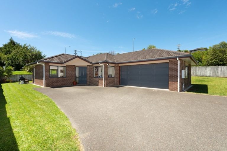 Photo of property in 53 Discovery Avenue, Welcome Bay, Tauranga, 3112