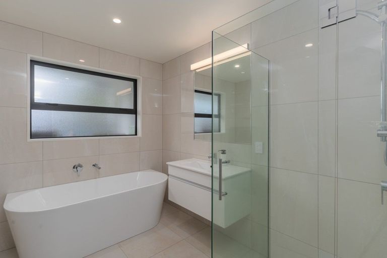 Photo of property in 17 Parawai Street, Marshland, Christchurch, 8083