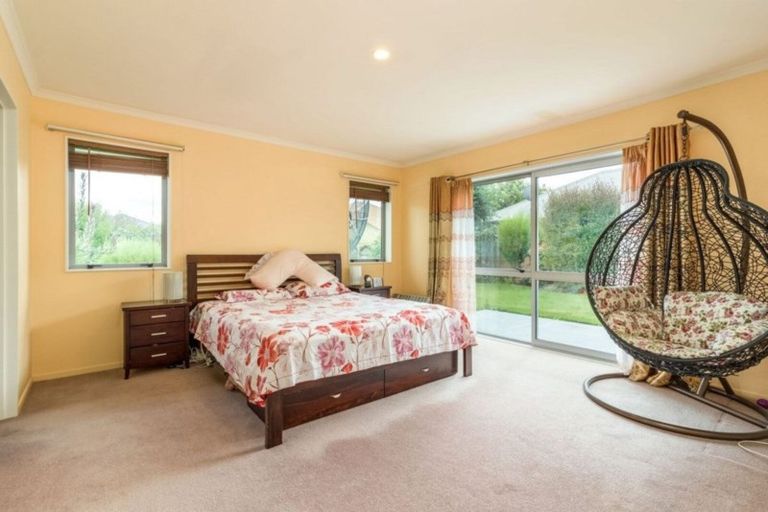 Photo of property in 12 Bibiana Street, Aidanfield, Christchurch, 8025