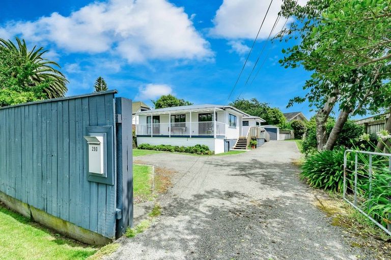 Photo of property in 290 Te Moana Road, Waikanae, 5036