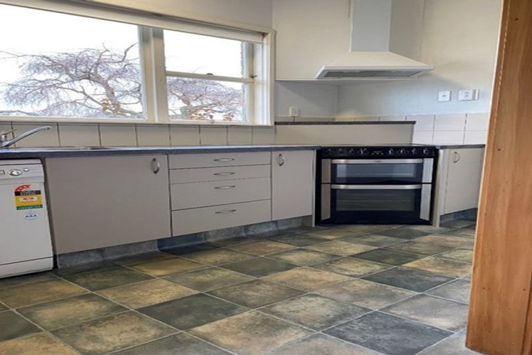 Photo of property in 4 Keats Avenue, Onekawa, Napier, 4110