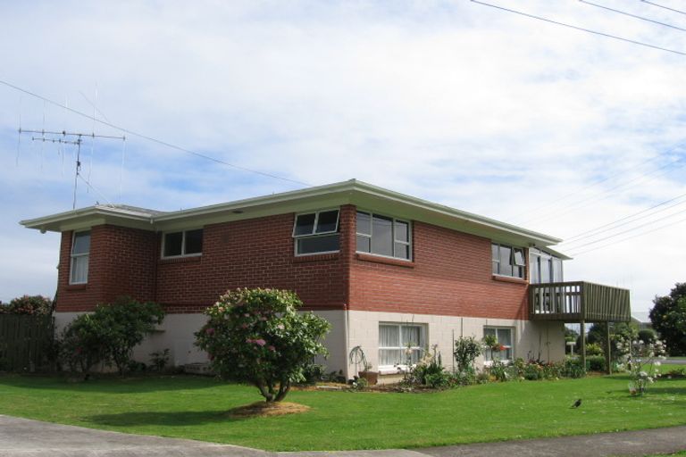 Photo of property in 37 West Crescent, Te Puru, Thames, 3575