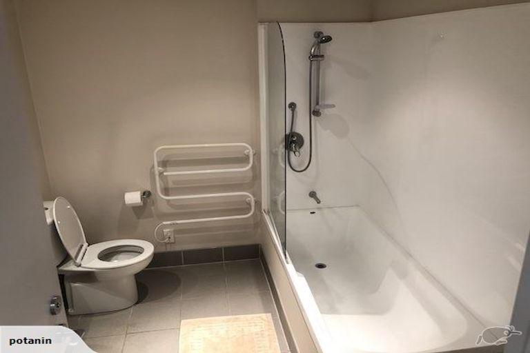 Photo of property in Kate Sheppard Apartments, 4h/42 Molesworth Street, Thorndon, Wellington, 6011