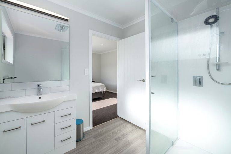 Photo of property in 4 Mckerrow Place, Featherston, 5710