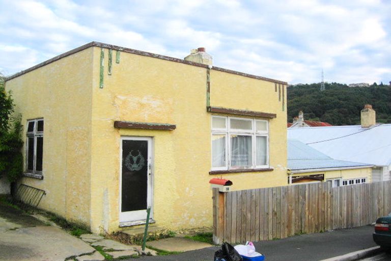 Photo of property in 16 Peter Street, Caversham, Dunedin, 9012