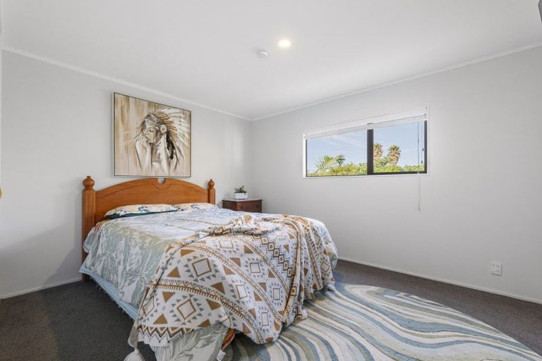 Photo of property in 10 Hillview Road, Waihi Beach, 3611