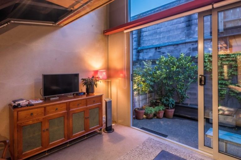Photo of property in Tattoo Apartments, 16/42 Abel Smith Street, Te Aro, Wellington, 6011