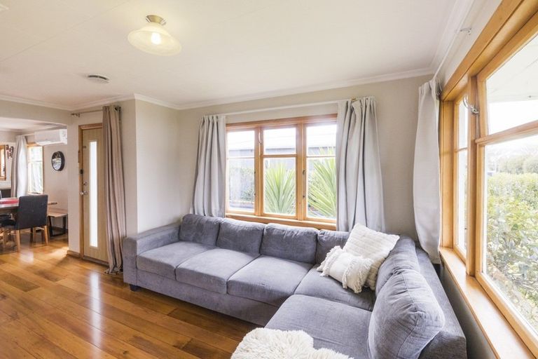 Photo of property in 21 Glasgow Street, Takaro, Palmerston North, 4412