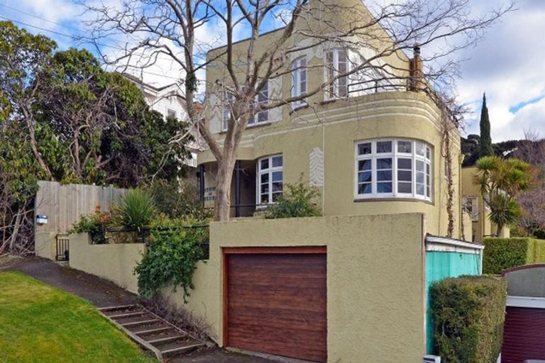 Photo of property in 71 Warrender Street, North Dunedin, Dunedin, 9016