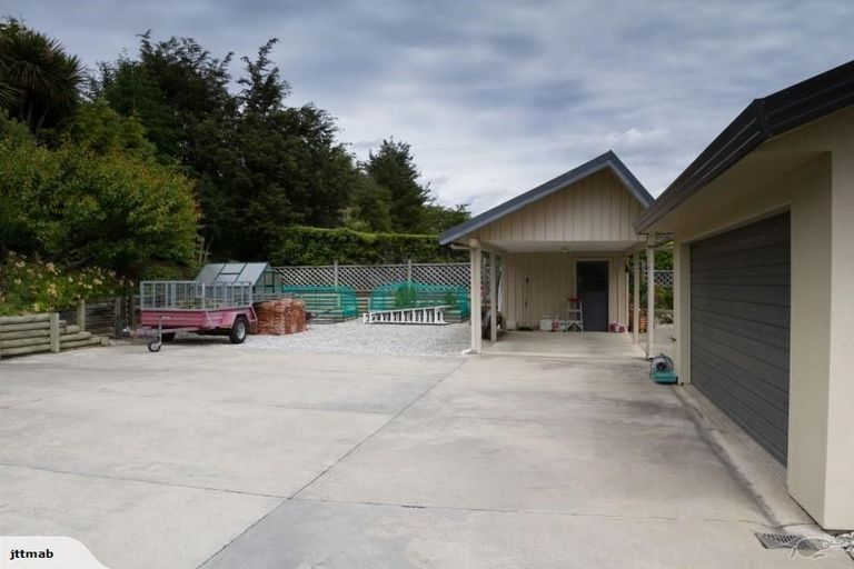 Photo of property in 26 Penrith Park Drive, Wanaka, 9305
