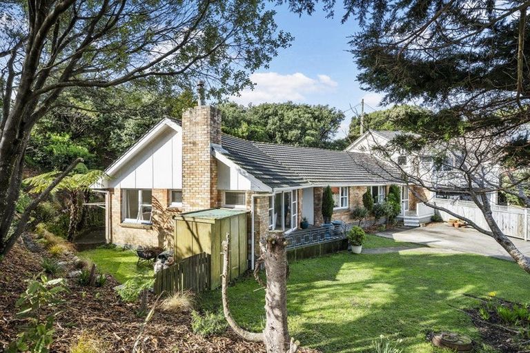 Photo of property in 1a Southgate Road, Southgate, Wellington, 6023