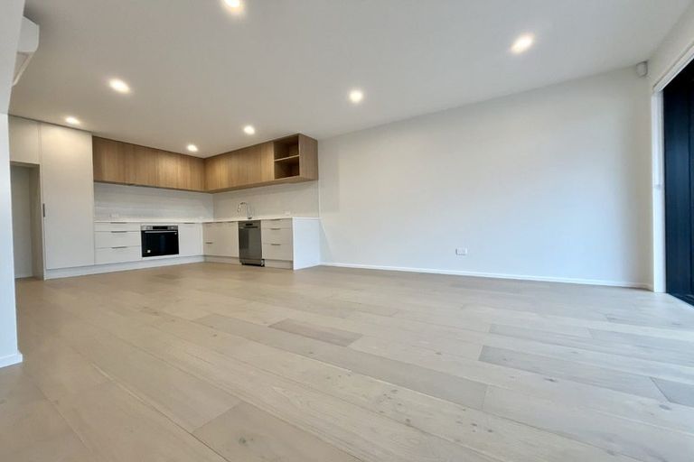 Photo of property in 5/2 Deloraine Street, Somerfield, Christchurch, 8024