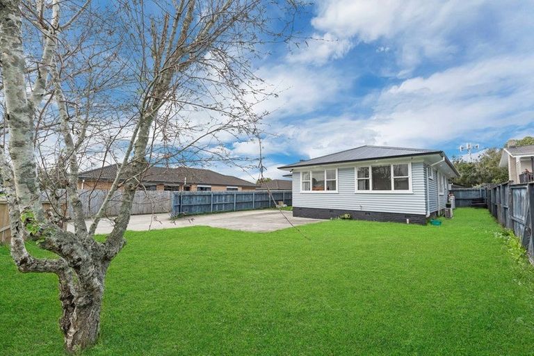 Photo of property in 10 Fields Road, Manurewa, Auckland, 2102