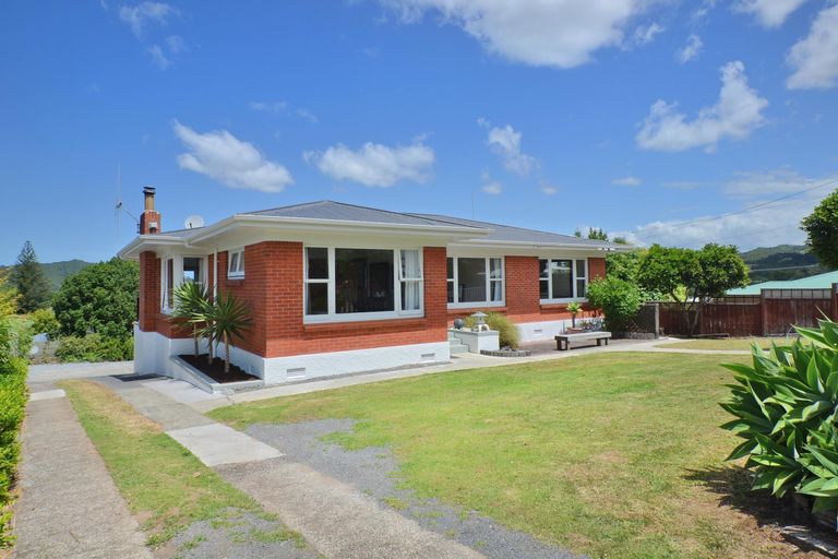 Photo of property in 1 Fisher Terrace, Te Kamo, Whangarei, 0112