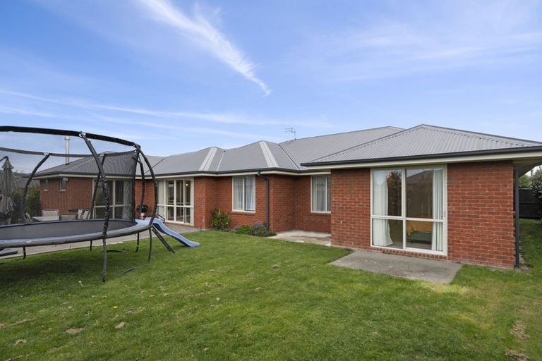 Photo of property in 50 Somerville Crescent, Aidanfield, Christchurch, 8025