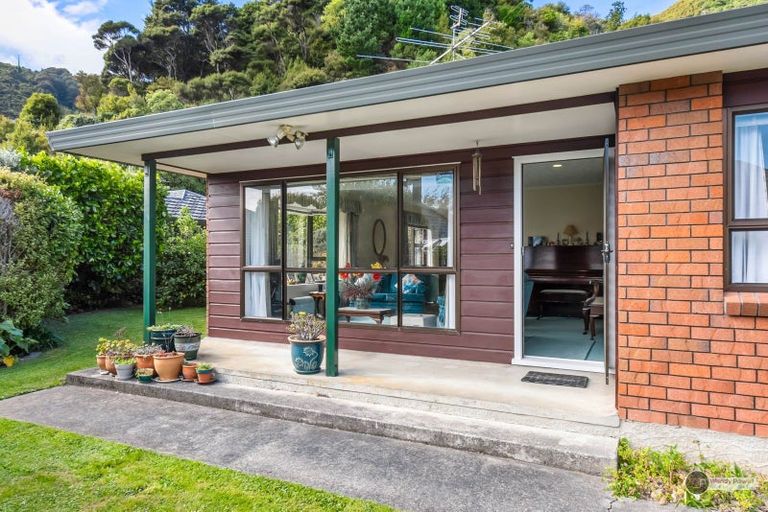 Photo of property in 31 Tyndall Street, Waiwhetu, Lower Hutt, 5010