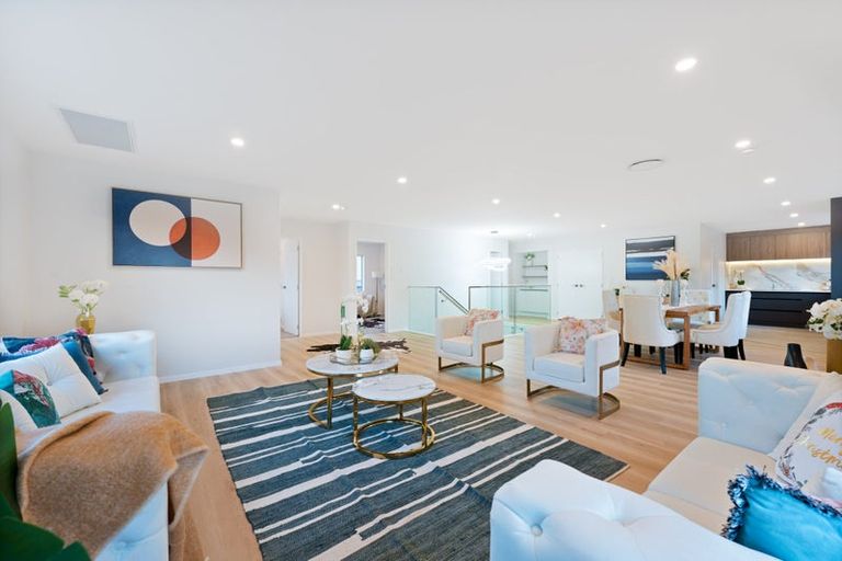 Photo of property in 10 Vino Cina Heights, Ranui, Auckland, 0612