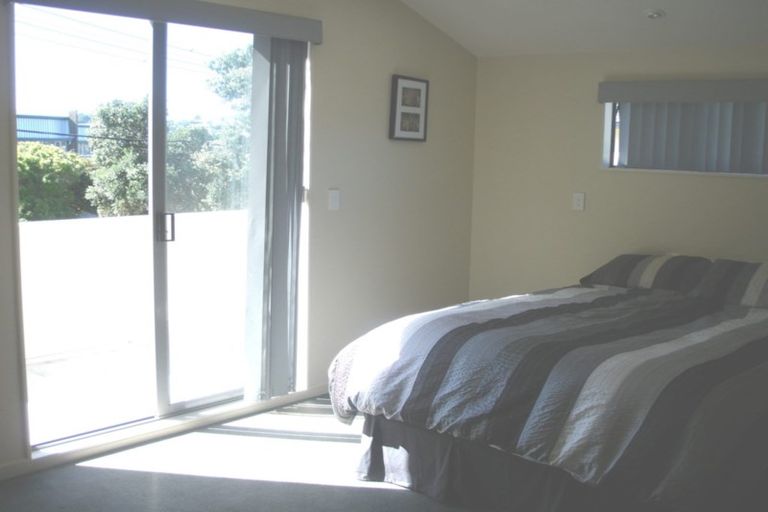 Photo of property in 120 Wexford Road, Miramar, Wellington, 6022