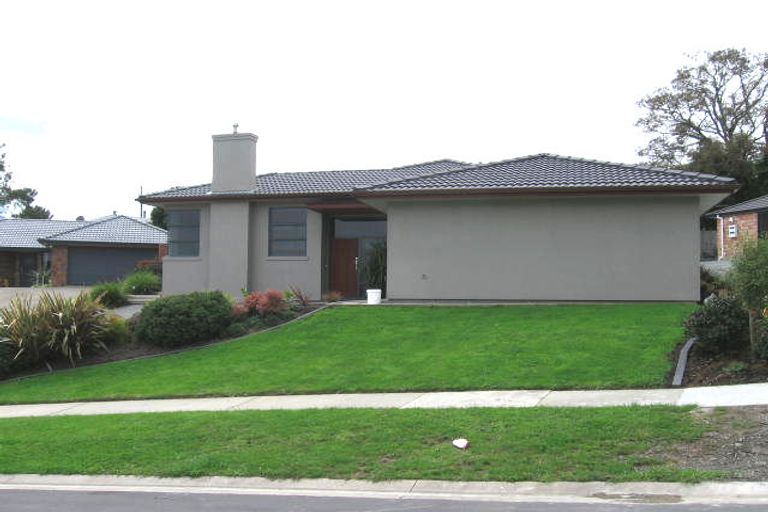 Photo of property in 9 Oratia Drive, Glen Eden, Auckland, 0602