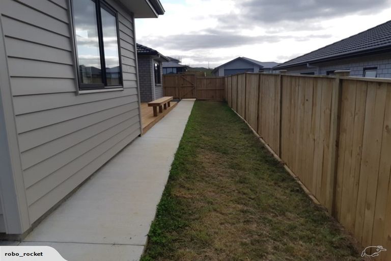 Photo of property in 26 Peter Bourne Drive, Pokeno, 2402